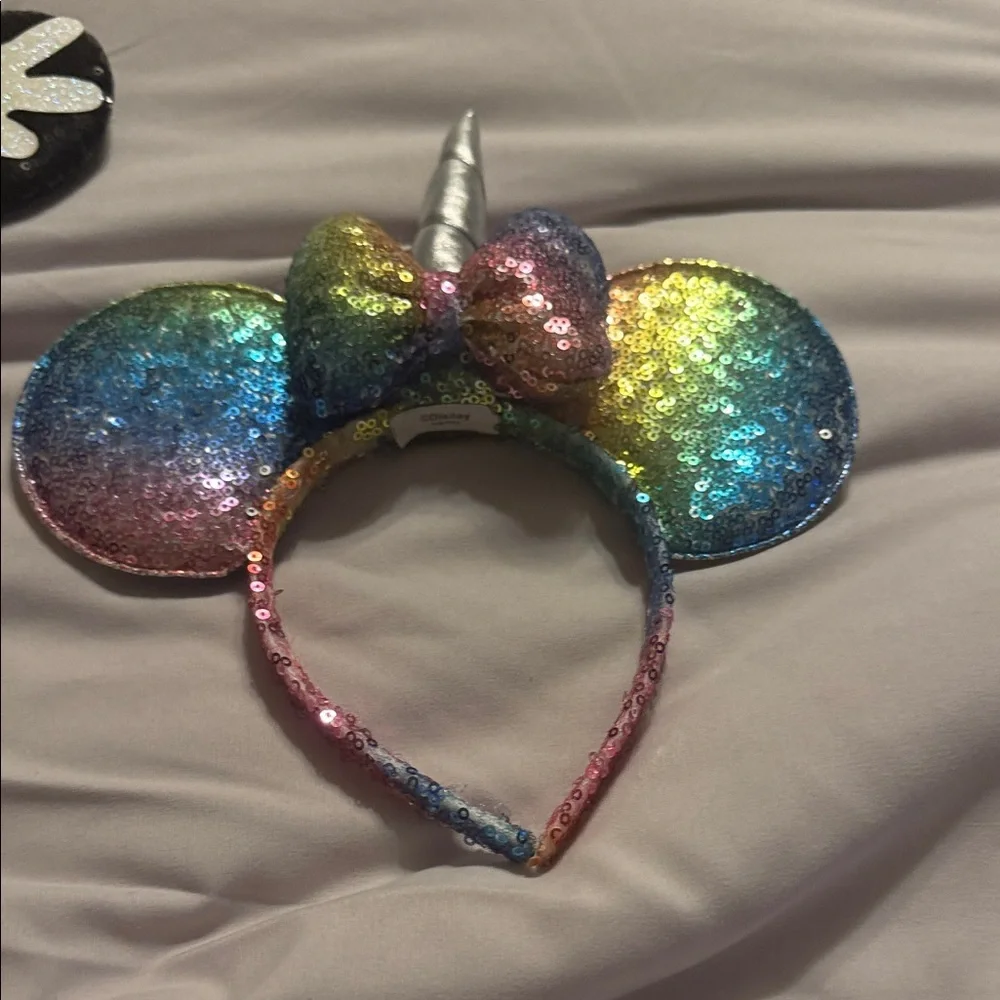 Disney Glittery Mouse Ears Headband Trio - Picture 3 of 5